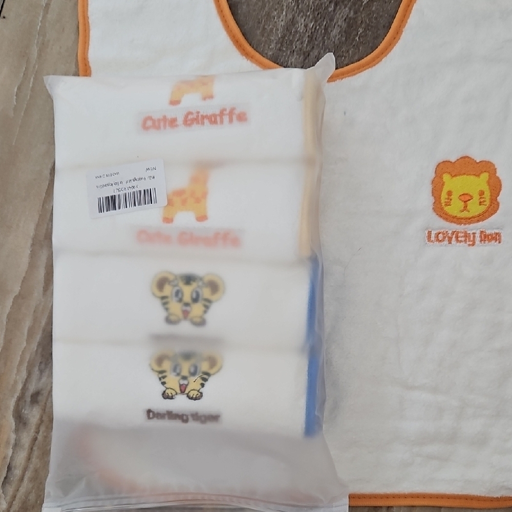 NWT 5 Super Soft Baby Bibs Extra Large Size